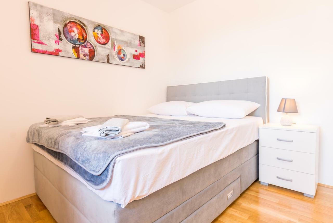 Lidija 2 Apartment Макарска Екстериор снимка