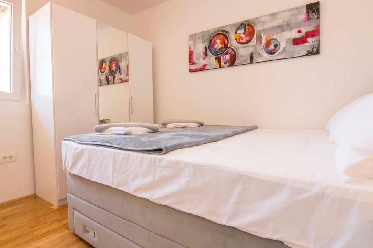 Lidija 2 Apartment Макарска Екстериор снимка