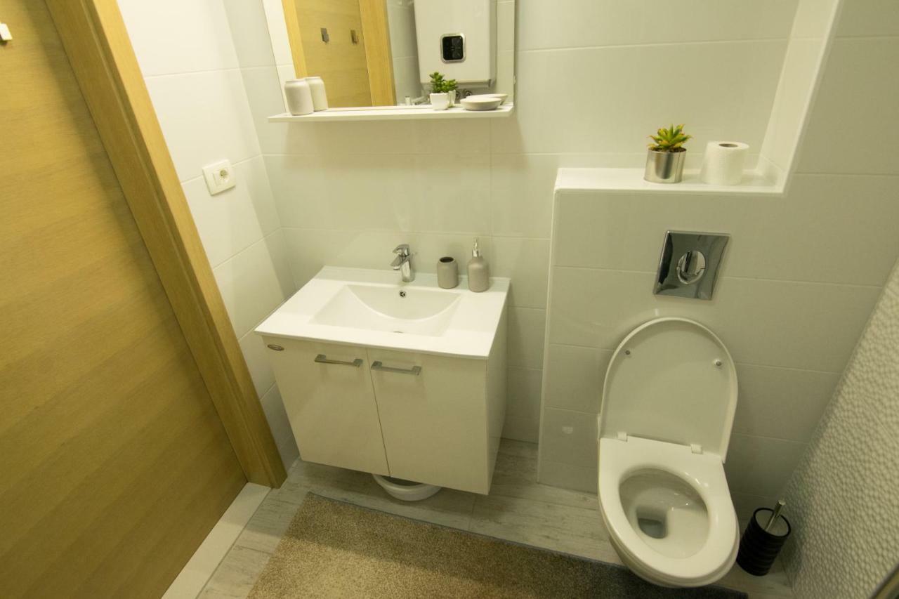 Lidija 2 Apartment Макарска Екстериор снимка